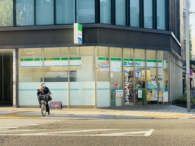 内田ビル 付近にコンビニエンスストア