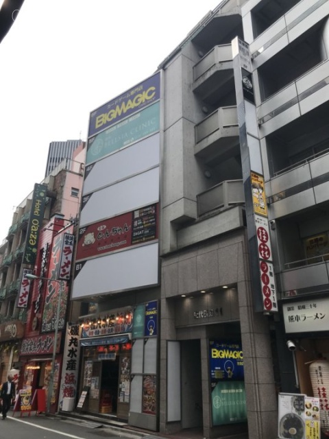 THE KINDAI 11 IKEBUKURO 外観