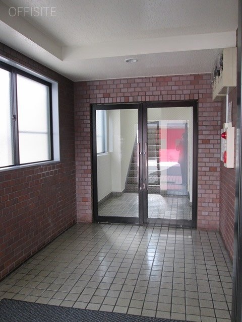 エムワイ代官山　エントランス