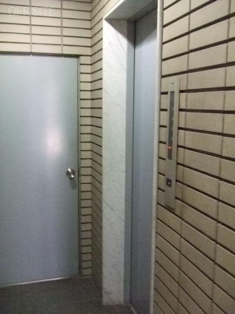 エビナビル エレベーター
