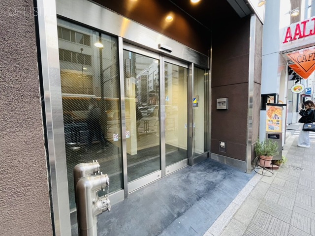 メットライフ新宿スクエア 外観