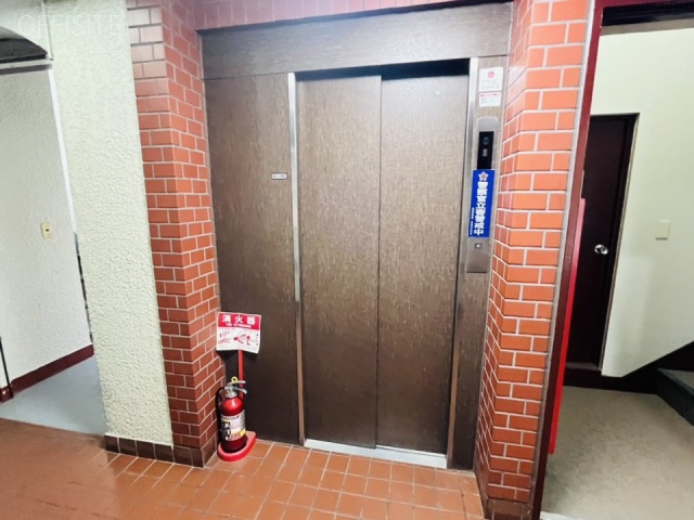 バロンハイツ巣鴨ビル　エントランス