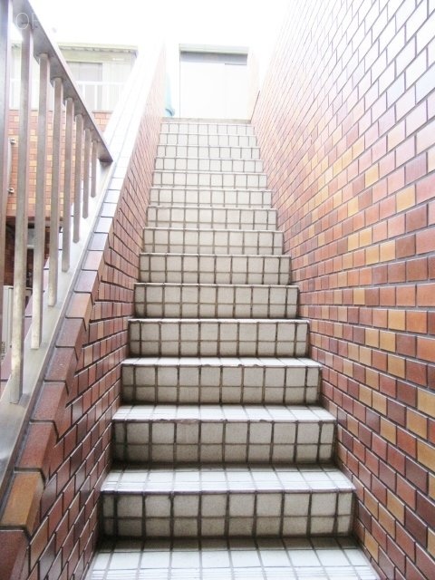 フォンテ六本木 外階段