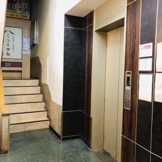 銀座ファゼンダビル エレベーター