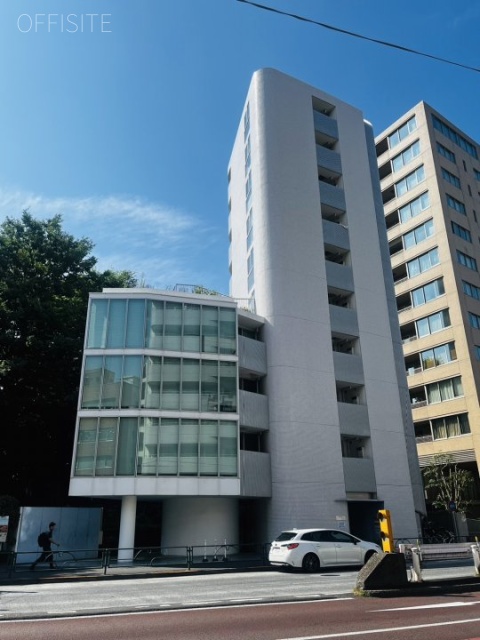 プラウドフラット新宿御苑　外観