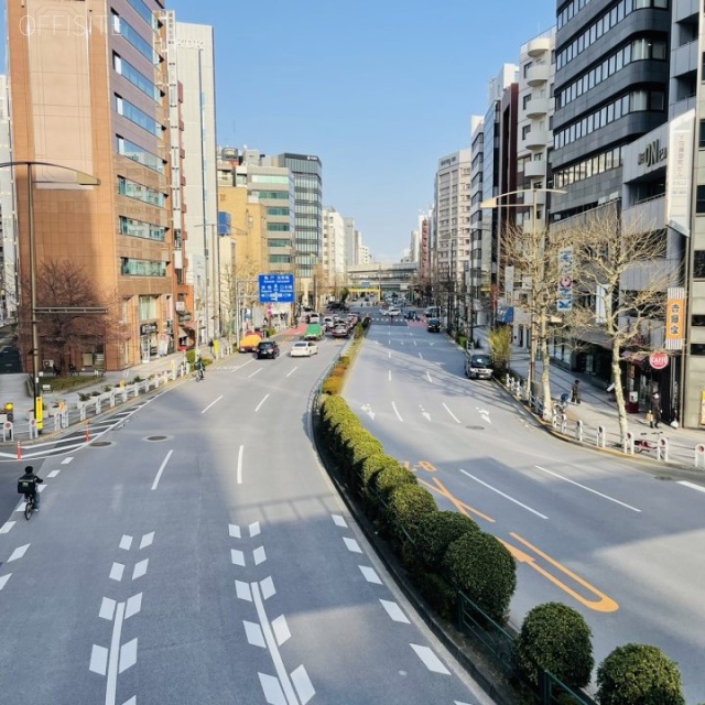 陽友神田ビル ビル前面道路