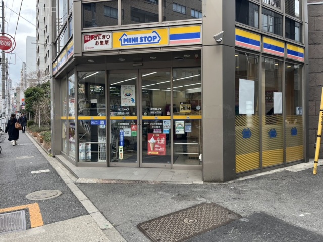 グロービル青山　周辺