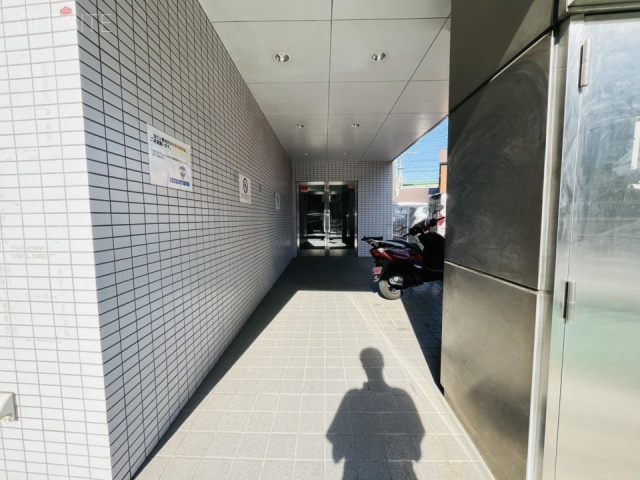 鶴見第一生命ビル エントランス