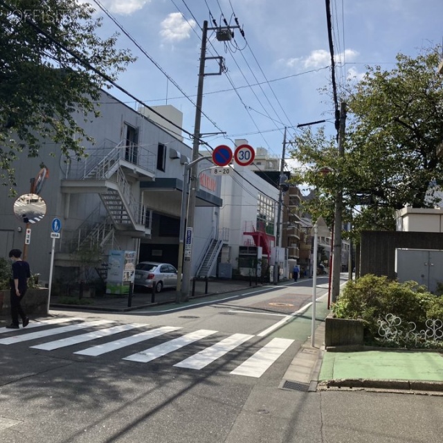 ソアール戸越ビル ビル前面道路