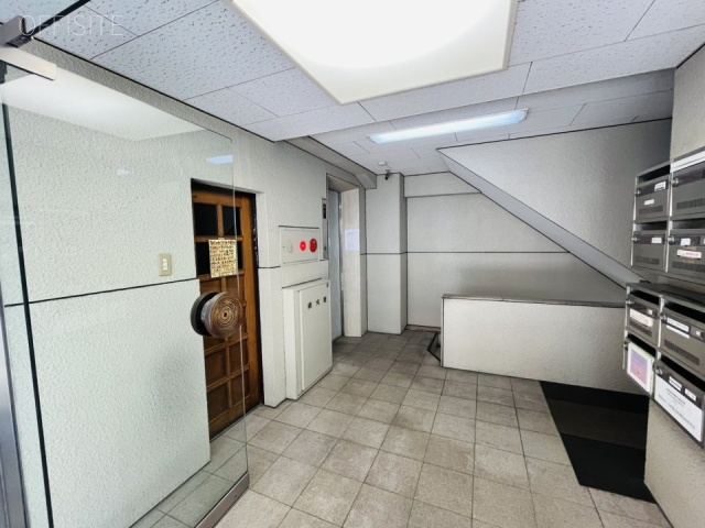 第2上原ビル　エントランス