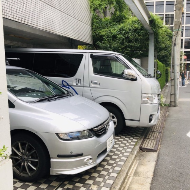 GrandStory AKASAKA 駐車場