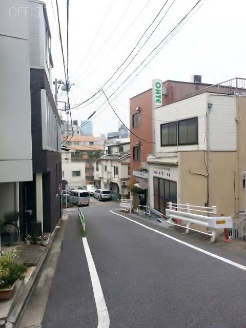 SKY藤松ビル ビル前面道路