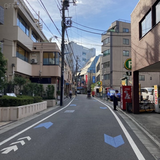 あー2ビル ビル前面道路