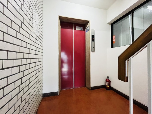 コープ浜松町　エントランス