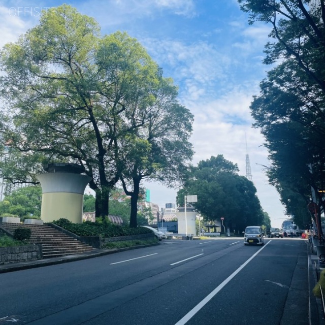 栄オークリッジビル 前面道路