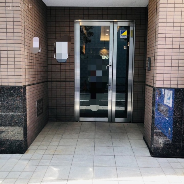 KDSビル オフィスビル出入口