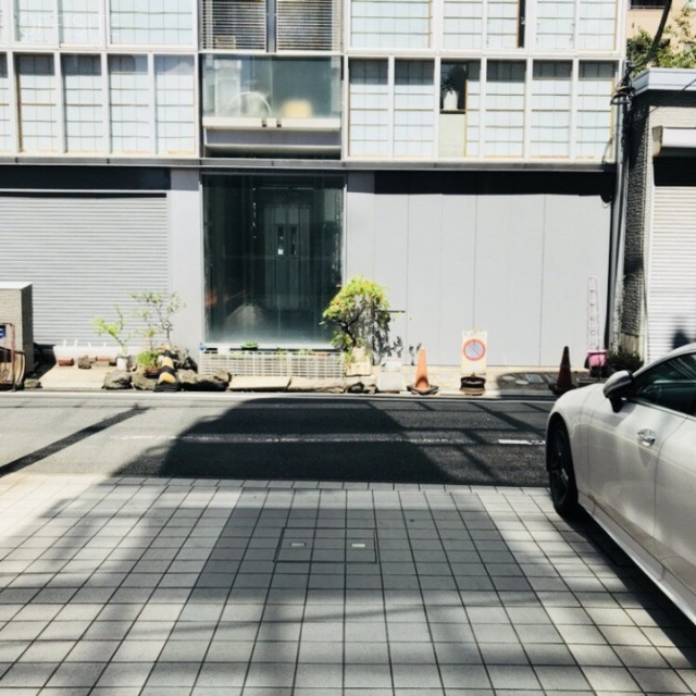 長谷部第12ビル ビル前面道路