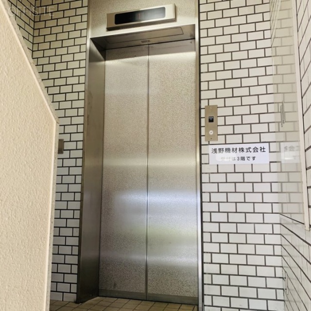 浅野ビル(旧館) エレベーター