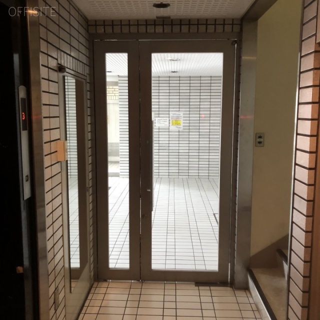 かすがマンション赤坂 エントランス