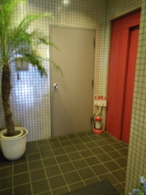 佐々木ビル エントランス