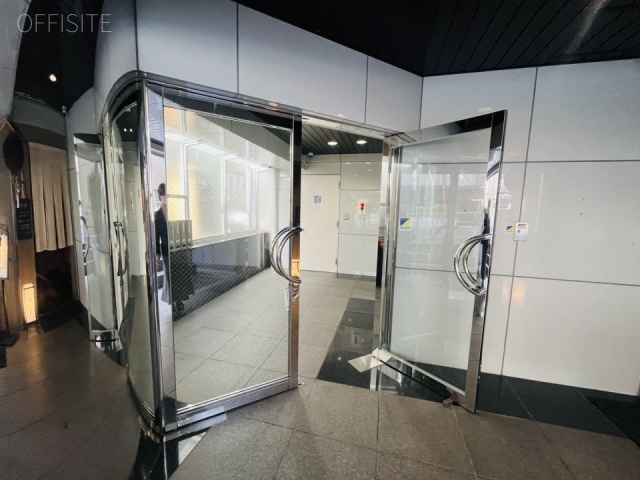 渋谷桜丘町ビル　エントランス