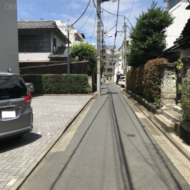 HAGINOビル ビル前面道路