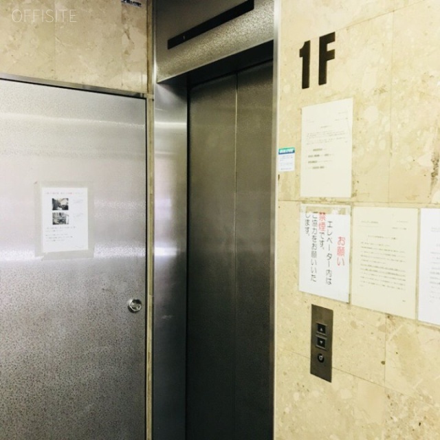 RSビル エレベーター