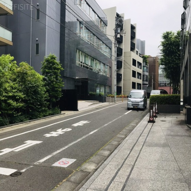 A-PLACE恵比寿南ビル ビル前面道路