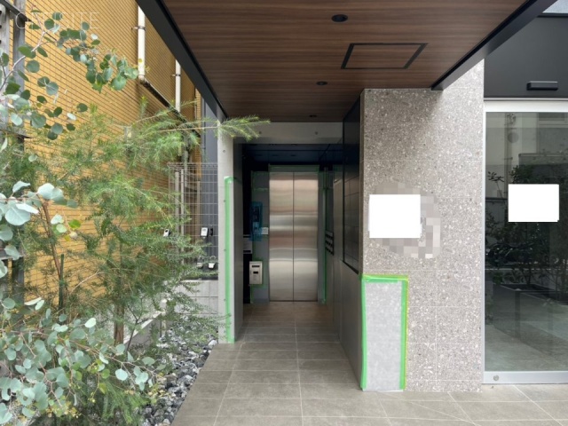 ARISTO神保町ビル　エントランス