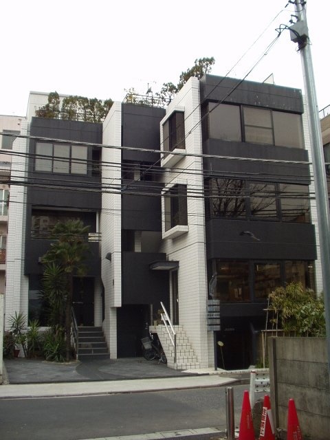 南青山ポイントビル　外観