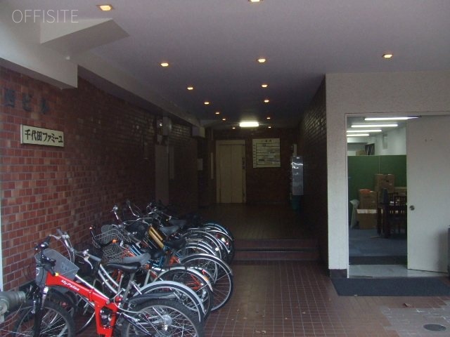 葛西ビル エントランス