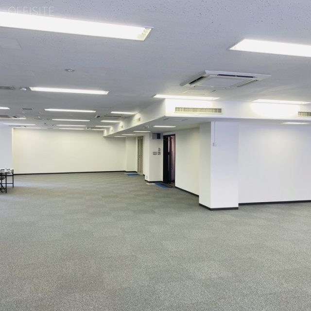 菱化ビル 室内