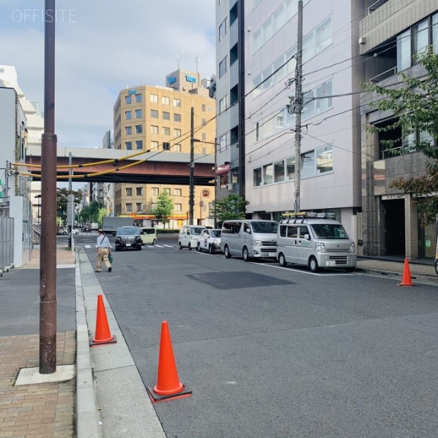 GYB秋葉原(秋葉原南ビジネスセンター) ビル前面道路