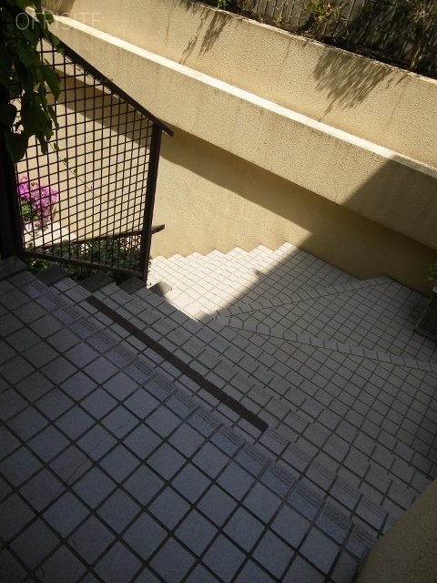 KRハウスビル 画像