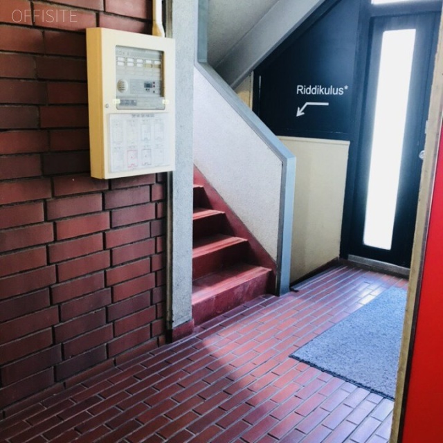 渋谷東ビル 5階 16.90坪　エントランス
