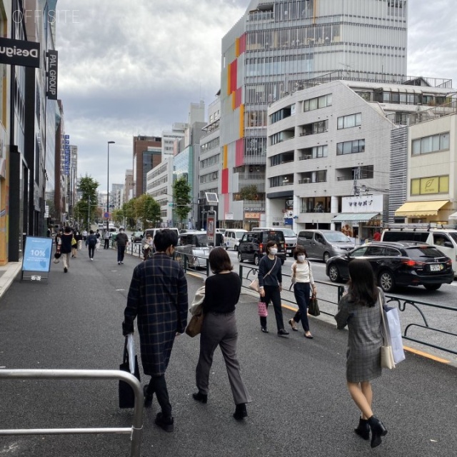 原宿董友(はらじゅくとうゆう)ビル ビル前面道路