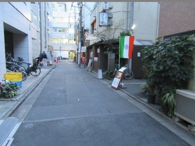 日本橋淡路ビル ビル前面道路