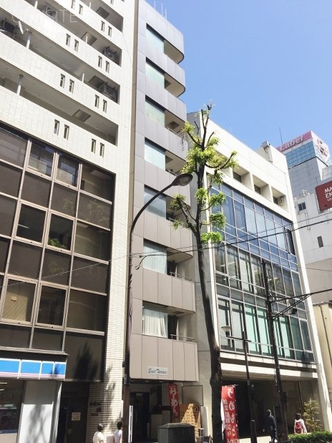 イーストテラスビル 外観