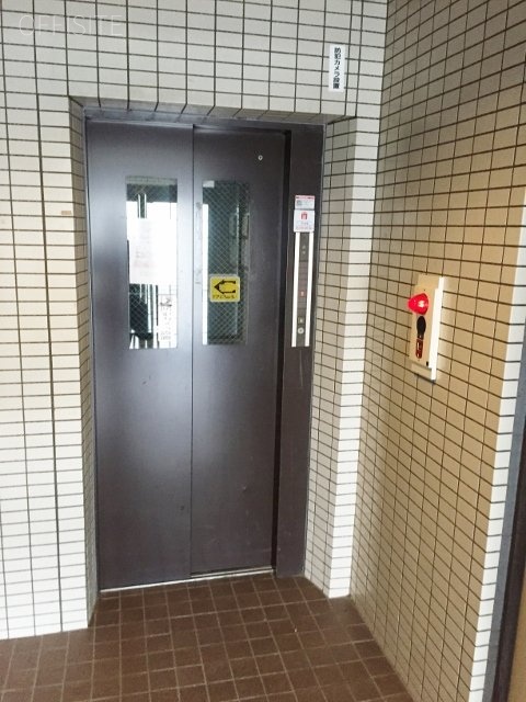 ティアラホームビル 画像