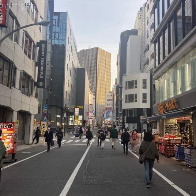 近代グループBLD.21 ビル前面道路