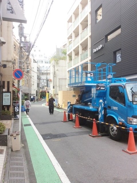 京城ビル ビル周辺道路