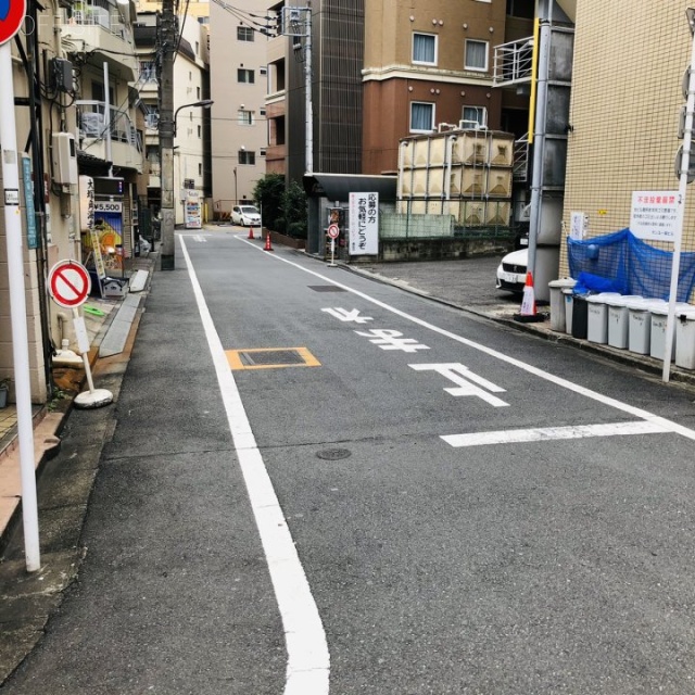 サンユー栄ビル ビル前面道路