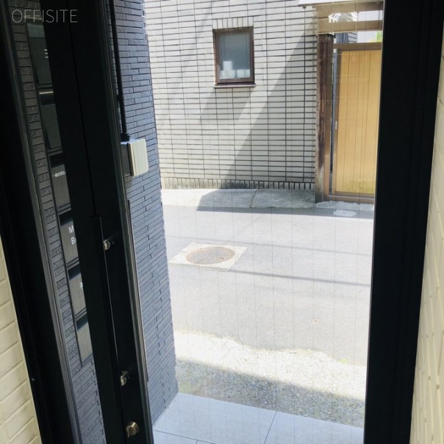ユービズ神田神保町(福生第2ビル) エントランス