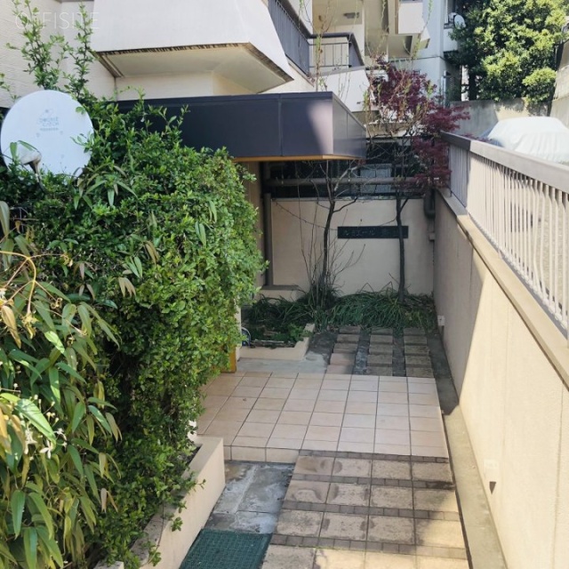 ルミエール青山 外観