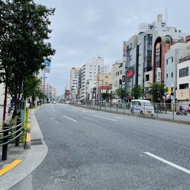 チドリ屋ビル ビル前面道路