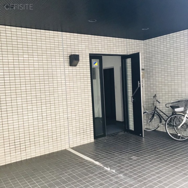 ランセス原宿ビル エントランス