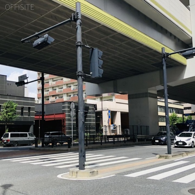 ワコーレ要町ビル ビル前面道路