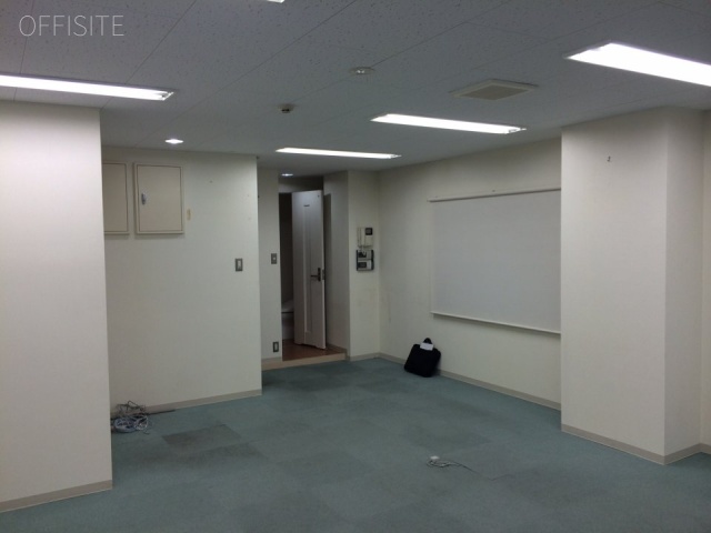 アウルビル 画像