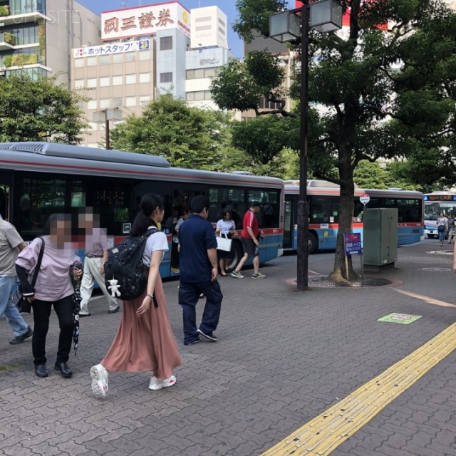 桂昇大森駅前ビル ビル前面道路