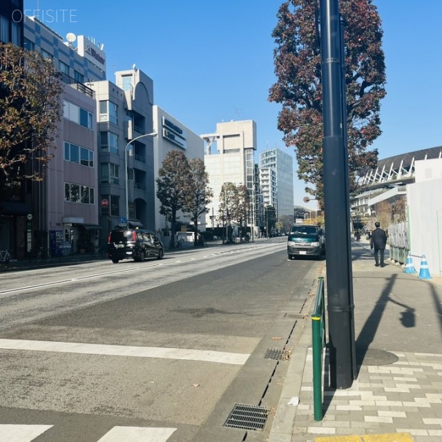 第6渡辺ビル 前面道路